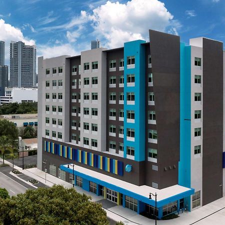 Tru By Hilton Miami West Brickell Hotel Екстериор снимка